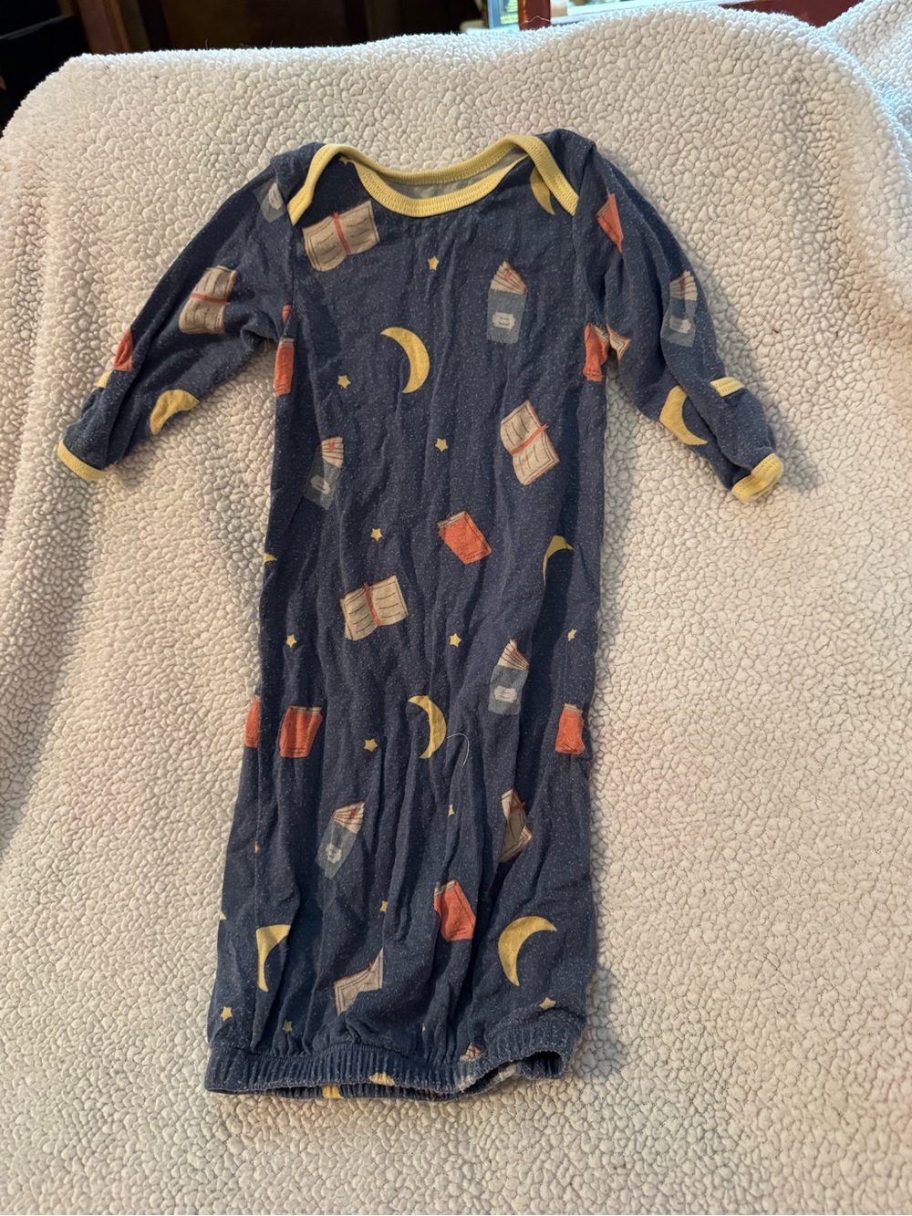 Infant Navy Moon & Book Print Sleep Gown with Yellow Trim Size 0 3 Months C3